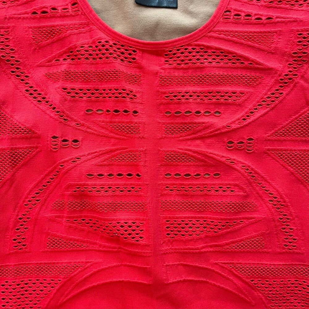 Akeelah Seamless G Red Dress by Guess - Picture 6 of 8